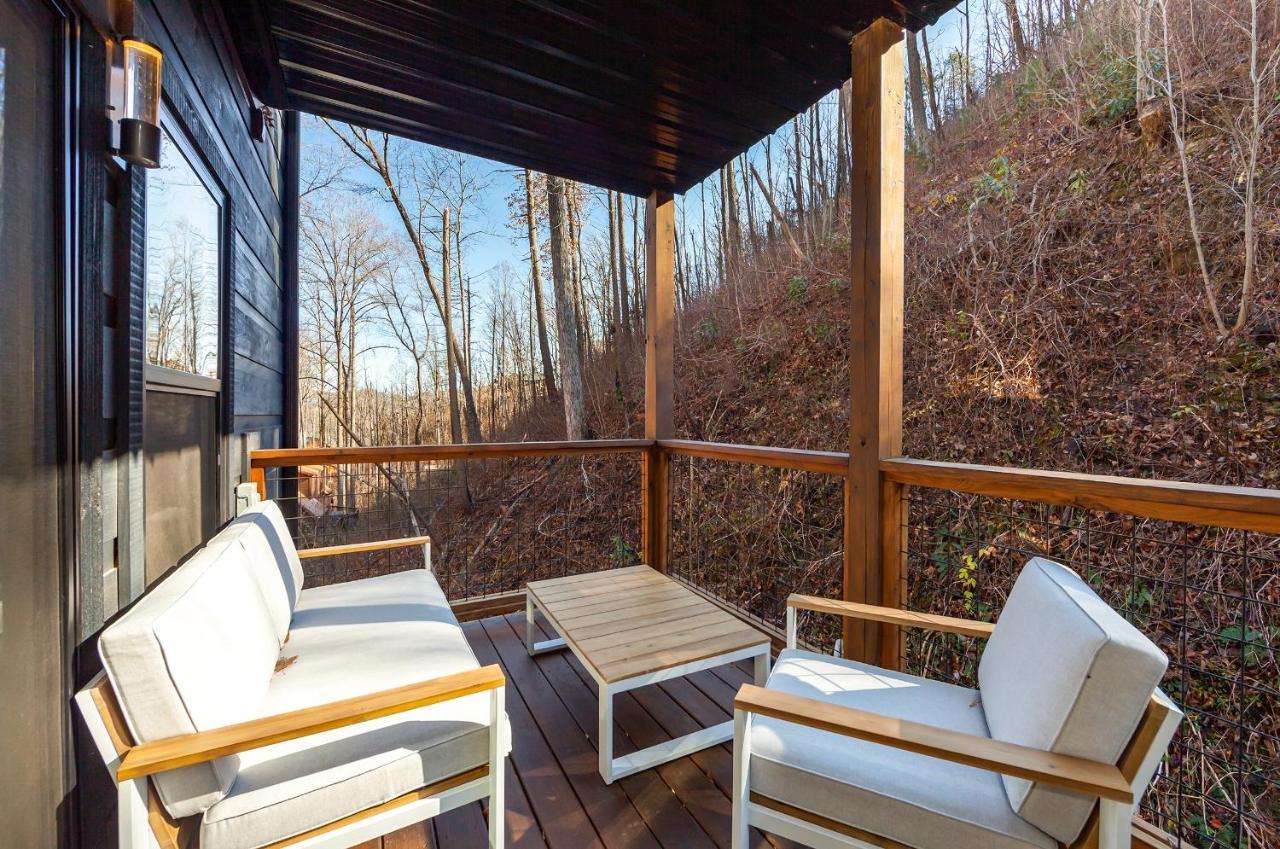 Night Owl Cabin Villa Gatlinburg Exteriör bild